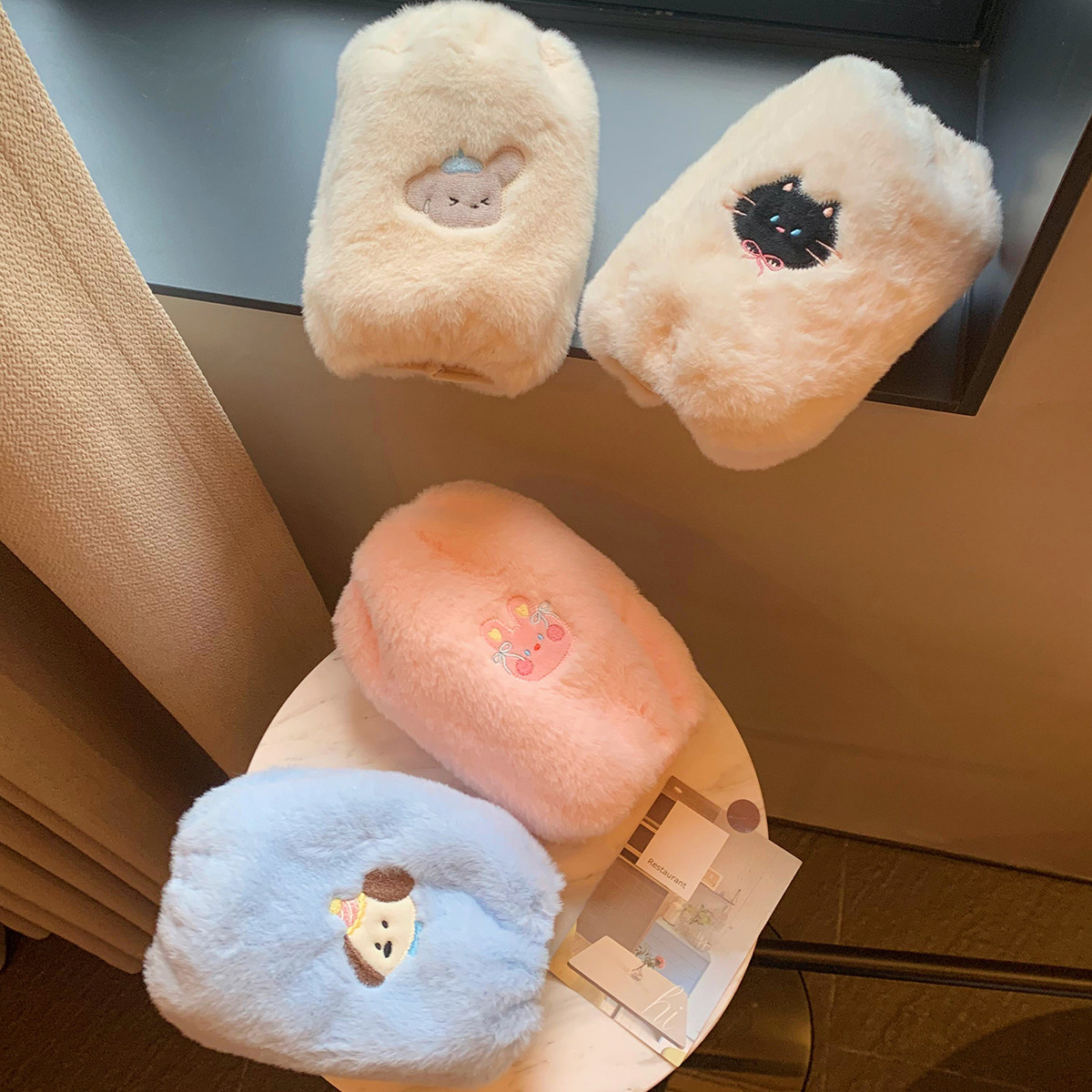 馨帮帮杂货铺 冬季上班防脏耐污套袖学生护袖卡通可爱毛绒袖套女,淘宝优惠券,粉丝福利购,淘宝优惠卷