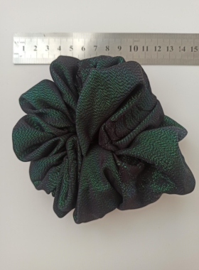墨绿色正绢亮闪大发圈纯丝松柏图案发绳头花橡皮筋肠圈盘发马尾头