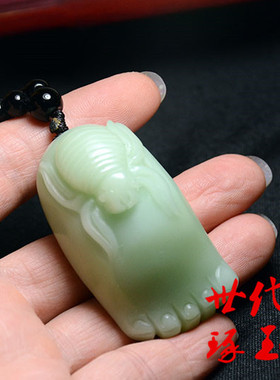 新疆和田玉小脚丫把件挂坠糖玉