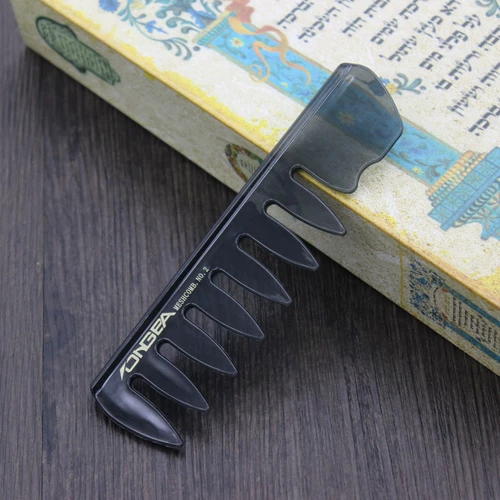 Масляная головка расчесывает мужское расчесывание, расчесывание расчесываемое расчесывание в стиле расчесывание, мода мода, парикмахерские, наборы с большими зубами