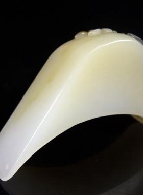 男款珠宝手串新疆和田玉籽料