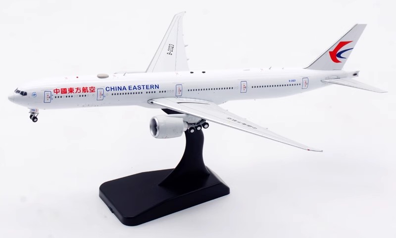 Aviation 1/400 中国东方航空 东航  波音777-300ER  B-2023 - 图1