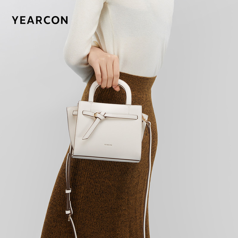 意尔康包包斜挎包2025新款春夏女包高级通勤包妈妈包潮单肩翅膀包,淘宝优惠券,粉丝福利购,淘宝优惠卷