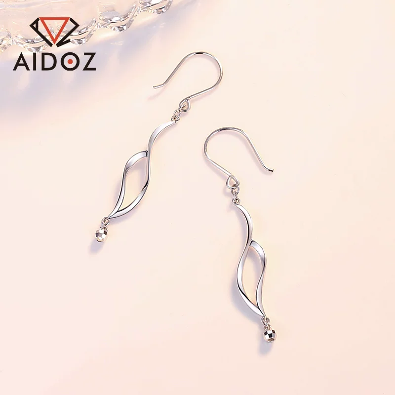 Platinum long classic earrings, platinum 950 sample
