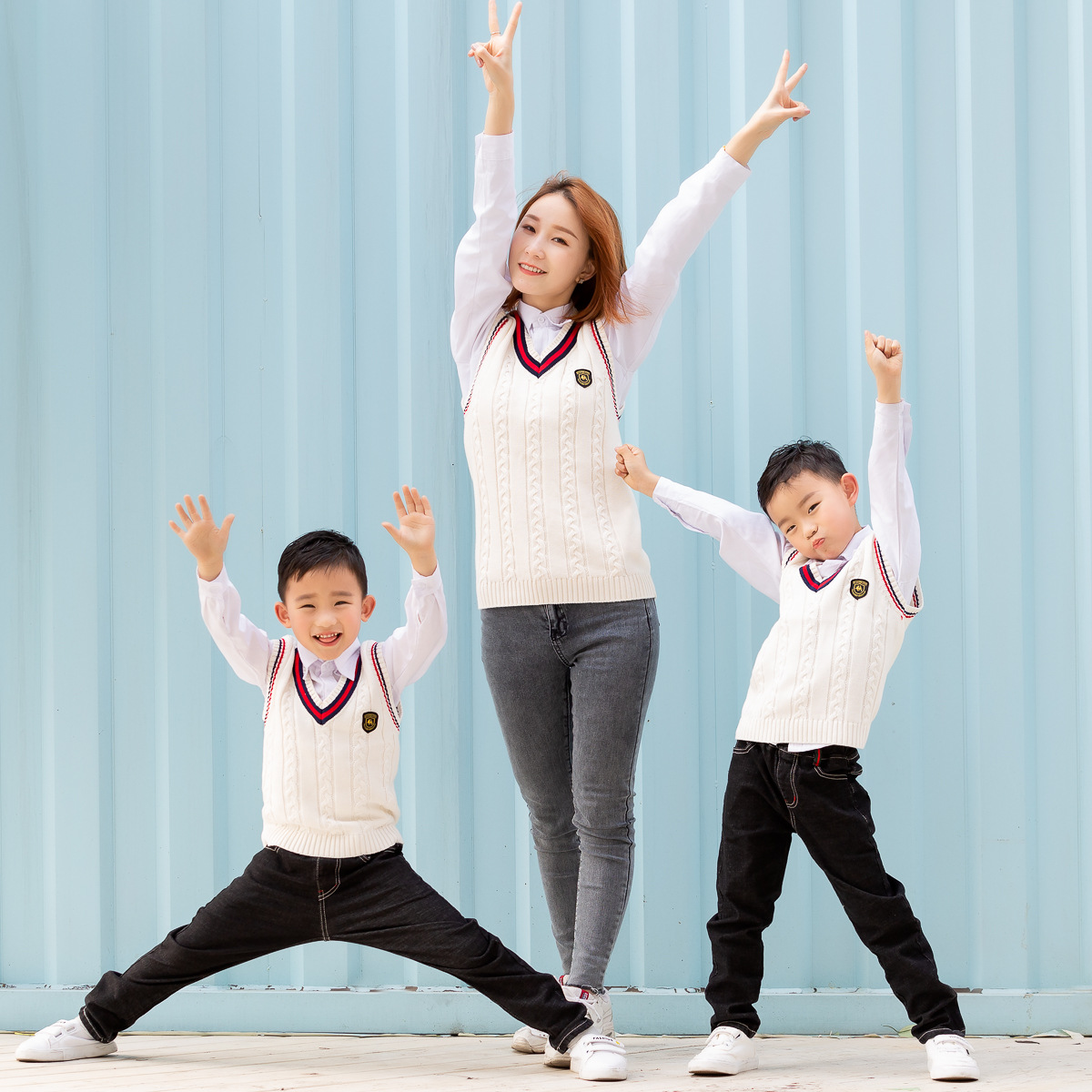 儿童毛线背心男童学院风加绒坎肩纯棉小学生校服女童针织毛衣马甲