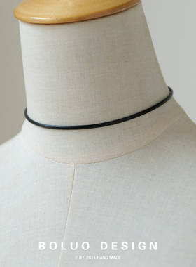 菠萝手作极窄黑色pu皮锁骨链