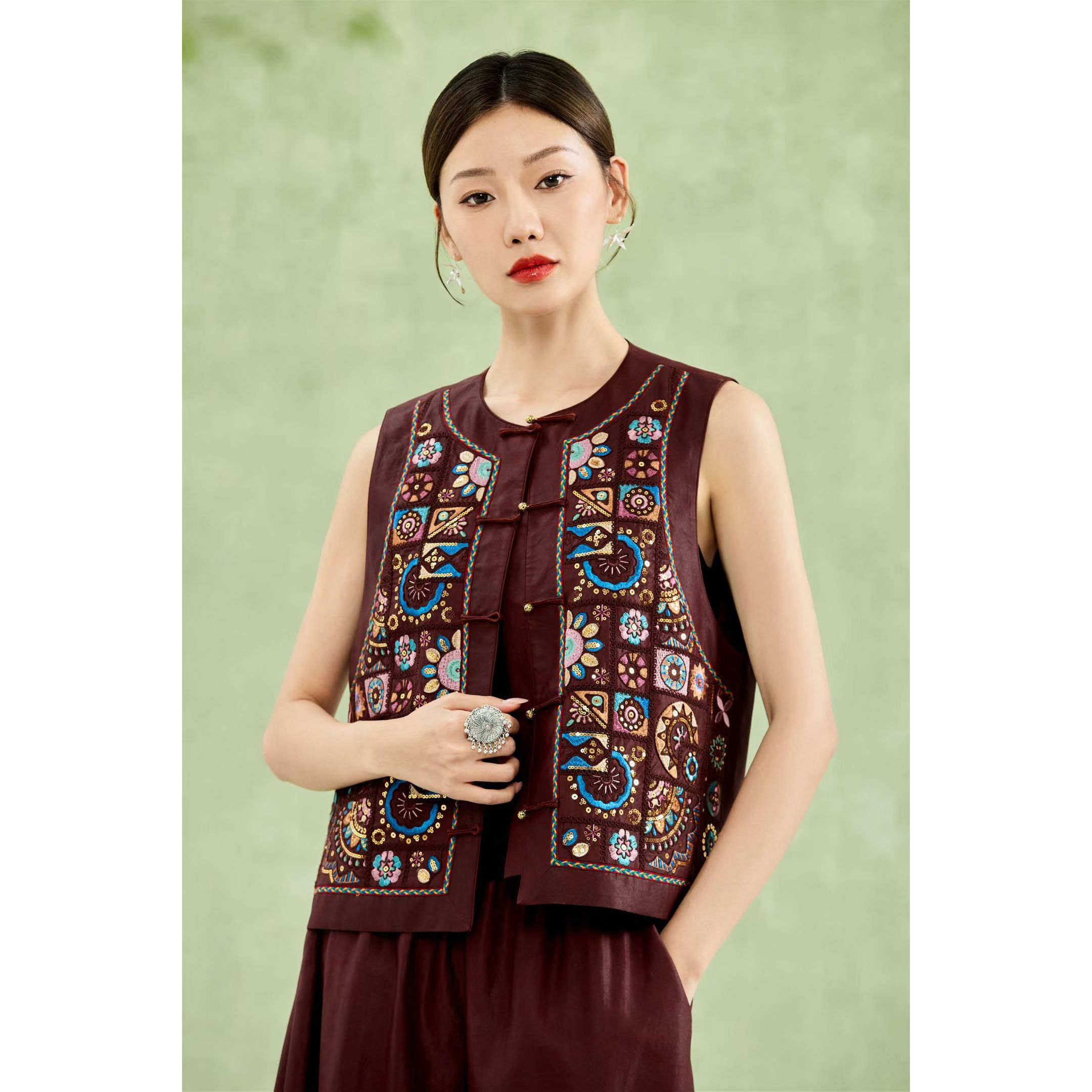 新中式国风桑蚕丝刺绣立领马甲女复古真丝上装背心,淘宝优惠券,粉丝福利购,淘宝优惠卷