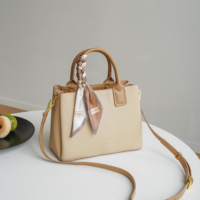 小众设计包包女2025新款手提包大容量妈妈包高级感单肩斜挎通勤包,淘宝优惠券,粉丝福利购,淘宝优惠卷