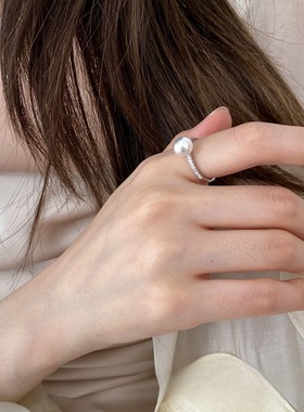 女款珍珠镶钻个性时尚轻奢风百搭