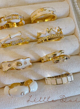 Little Daisy时髦老钱风知识分子白色珐琅釉优雅百搭气质开口戒指