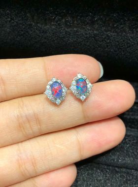 S925纯银镶天然澳宝吊坠，主石尺寸7*5mm，附权威证书