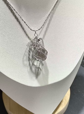 金色和银色钱袋子天然白水晶项链