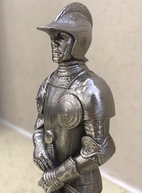 汉威金属失蜡法不锈钢实心摆件 小铁甲人