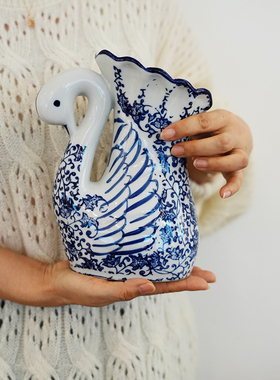 中式仿古小天鹅青花瓷瓶居家花艺装饰摆件客厅玄关插花创意花器