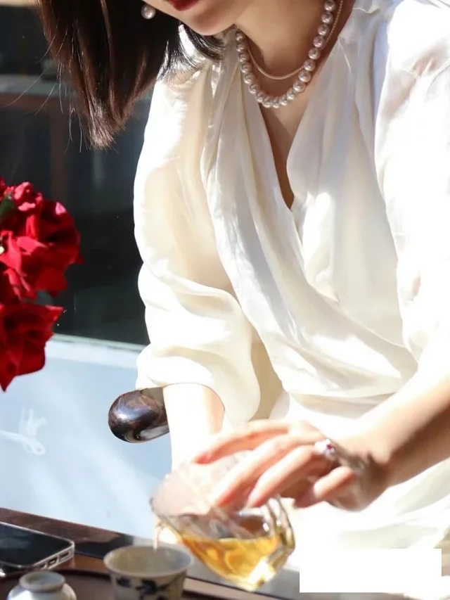 时尚巴黎的老店 Akoya海水珍珠项链+耳钉 8-8.5MM C2031 - 图3