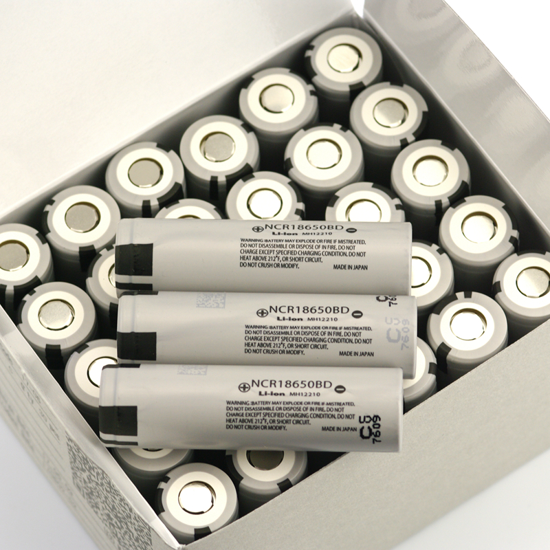 菜青虫电池松下 ncr18650bd 3200mAh 手电筒充电宝3.7v充电锂电池 - 图0