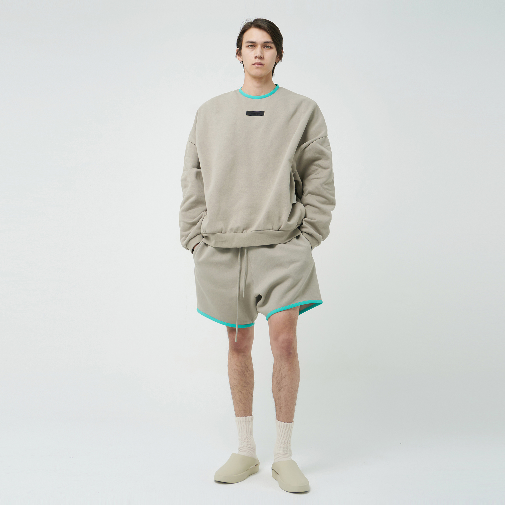 Fear Of God Essentials 24SS Drop2 春季多色 宽松抽绳休闲短裤 - 图1