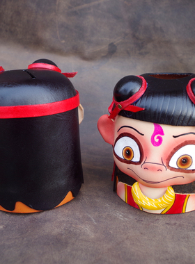 哪咤可爱风存钱罐笔筒书房摆件