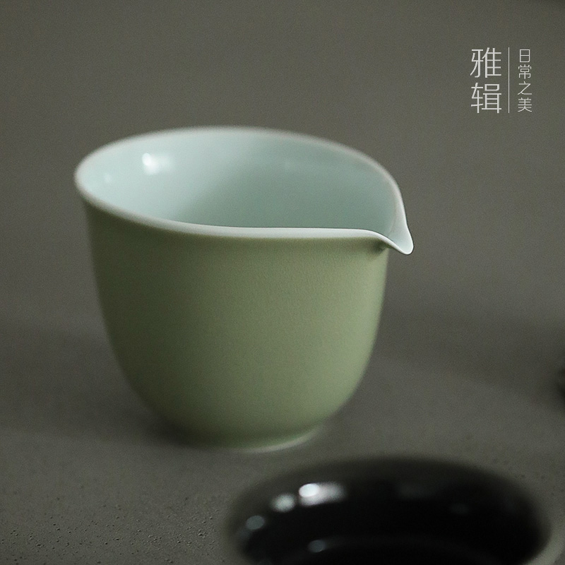 雅辑 青玉丁香  双色公道杯陶瓷匀杯 高温颜色釉 茶道配件