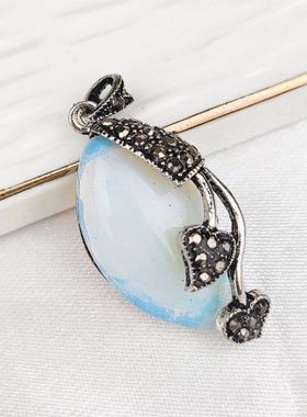 电商天然水晶石马眼形跨境叶子