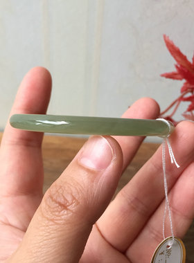 天然和田玉青海料青白玉细圆条镯