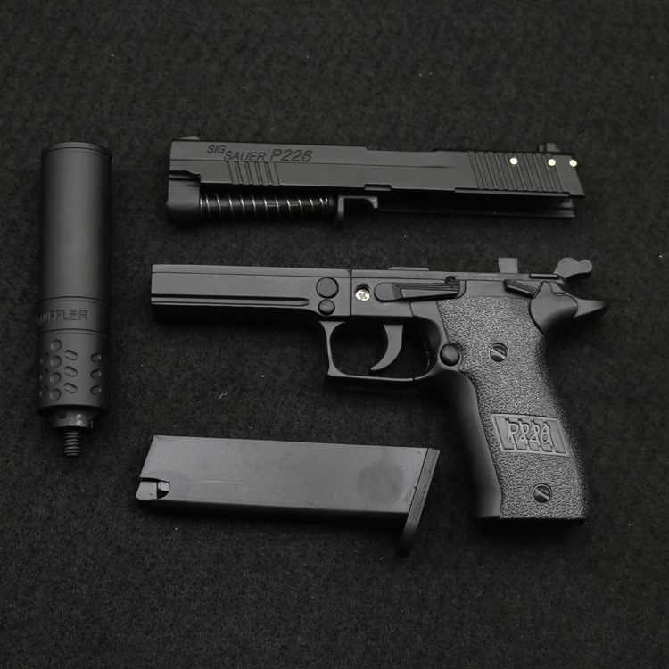 绍尔p226大手抢金属仿真合金枪模型儿童玩具枪礼物1:2.05不可发射 - 图2