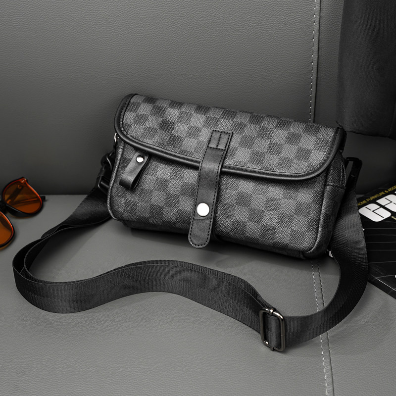 2025新款时尚小包男包经典格纹胸前包街头斜挎包百搭小腰包手机包,淘宝优惠券,粉丝福利购,淘宝优惠卷