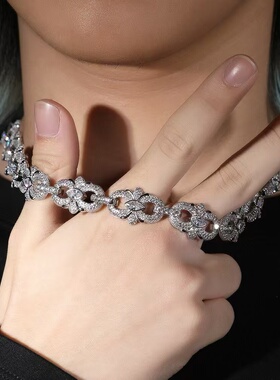 嘻哈说唱马蹄花项链铜微镶锆石