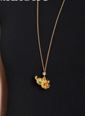 新款时尚精致滴油花朵葫芦项链高级感气质百搭复古轻奢长款毛衣