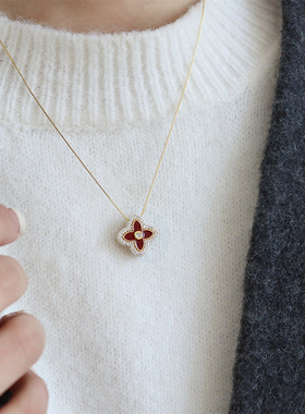 欧美时尚精致双面四叶草锆石吊坠项链高级感复古轻奢百搭锁骨