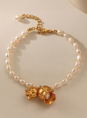 新款法式复古天然淡水珍珠铃兰花项链女时尚高级感简约气质锁骨