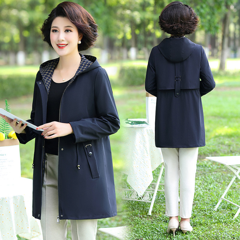 胖妈妈装秋冬新款连帽时尚气质风衣 新盛中老年女装