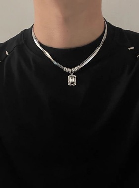 小众设计高级感宝石蛇骨链钛钢卫衣链男项链锁骨链嘻哈风女毛衣链
