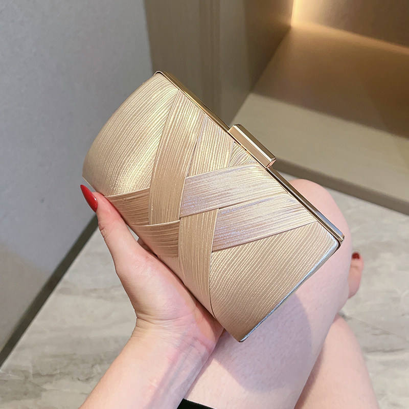 新款晚宴包包女士欧美奢华宴会手拿包水钻晚装包时尚派对手提包,淘宝优惠券,粉丝福利购,淘宝优惠卷