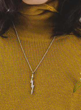 ROADLATIVE简约闪电吊坠钛钢项链