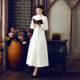 White mid-length cashmere coat slimming and slimming