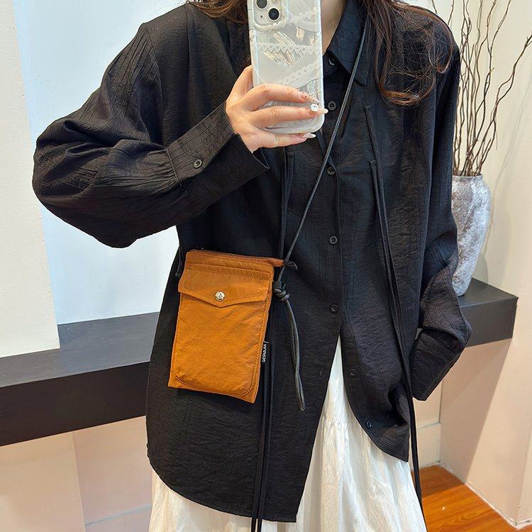 日系简约方形手机包男女斜挎小包包散步遛娃包复古便携迷你小挎包,淘宝优惠券,粉丝福利购,淘宝优惠卷