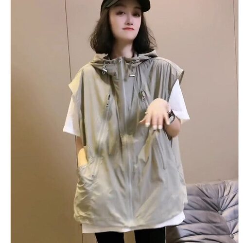 欧货新款早秋马甲女薄款宽松休闲拉链无袖连帽显瘦马夹上衣潮 - 图1