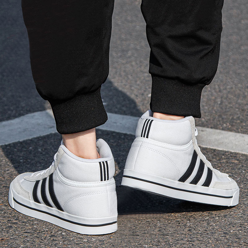 炫动运动户外专营店Adidas阿迪达斯男鞋高帮旗舰冬季新款男士休闲板鞋H022111