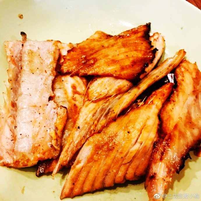 真猪家  三文鱼边角  鱼骨500g左右 限拍1个,淘宝优惠券,粉丝福利购,淘宝优惠卷