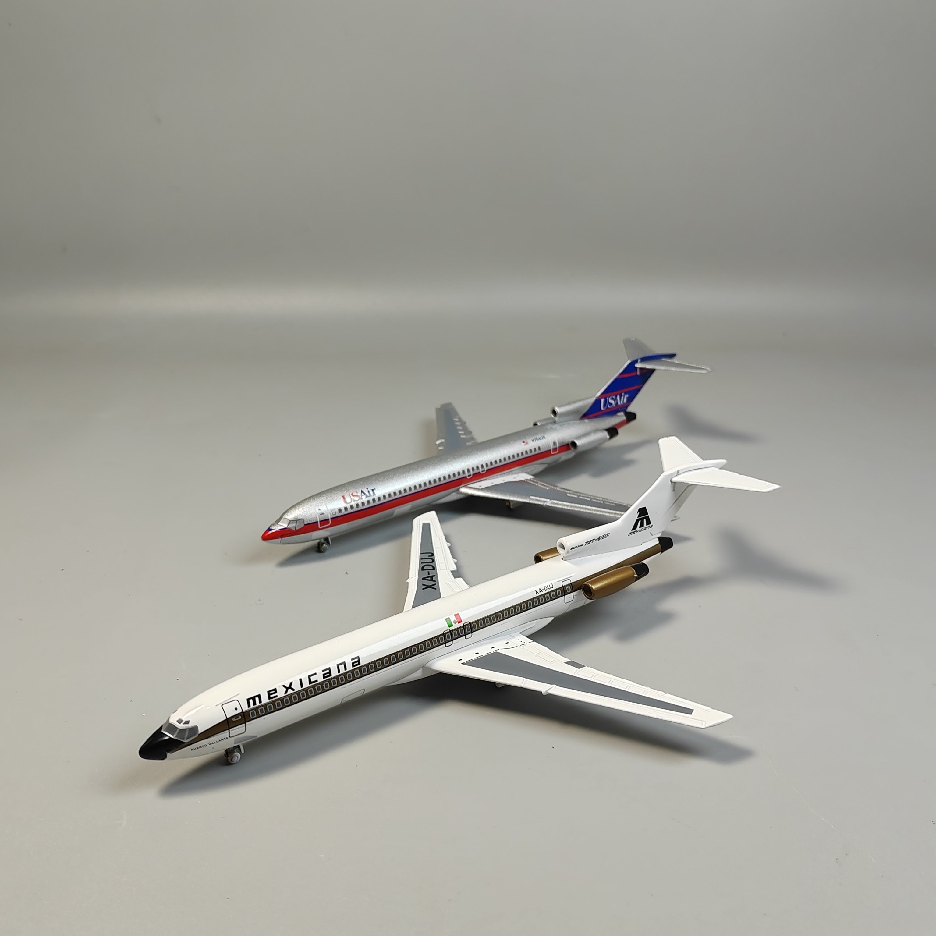 AirMini1:250波音B727-200客机合金模型仿真飞机民航礼物微缩摆件,淘宝优惠券,粉丝福利购,淘宝优惠卷