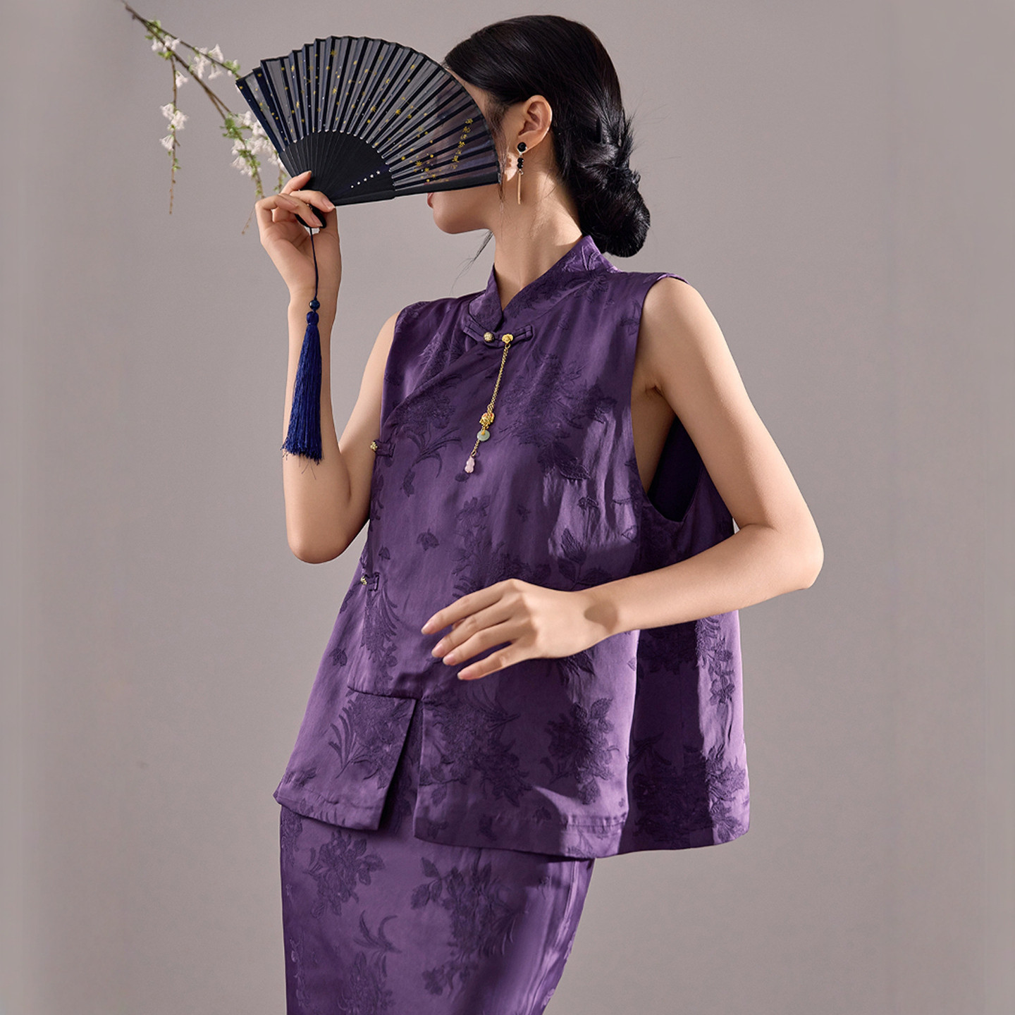 弥蝶【香炉紫烟】新中式人丝提花套装立领盘扣马甲修身包臀半身裙,淘宝优惠券,粉丝福利购,淘宝优惠卷