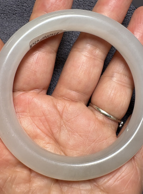 天然和田玉白冰飘花烟紫手镯时尚百搭小清新高货大漏58圈口