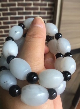 籽料细腻手串桶珠新疆和田玉