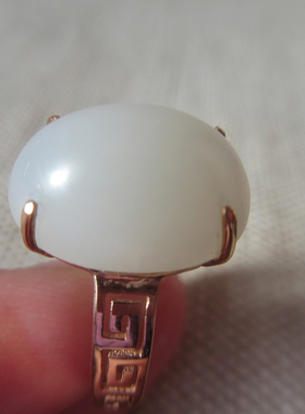 籽料细腻蛋面k金指环新疆和田玉