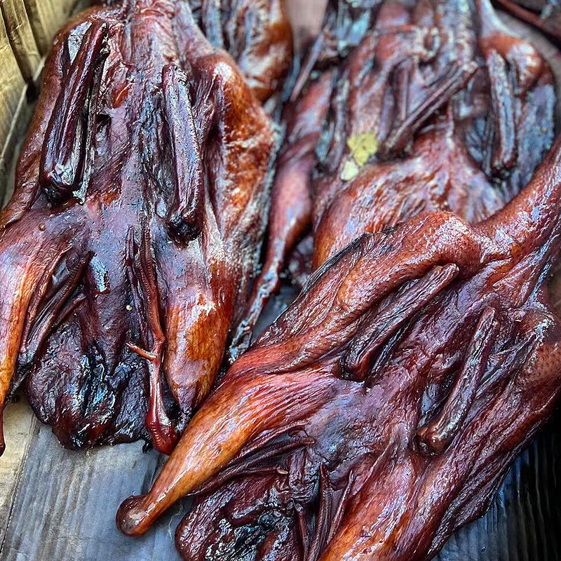 整只酱鸭浙江宁波特产酱板鸭全鸭肉非即食凉菜年货卤味熟散装包邮 - 图0