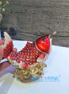 俄罗斯红鲤鱼柜台年年有余工艺品