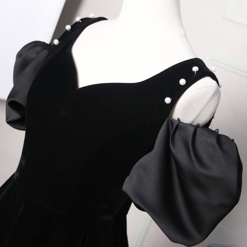 JUJU定制沈梦辰明星同款气质礼服裙丝绒V领小黑裙短裙年会连衣裙