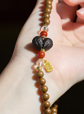 鹅梨合香珠黑檀木沉香白水晶南红玛瑙手链串珠女中草手串