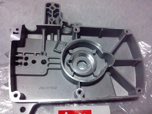 东成原装正品配件　东成M1L-FF-405电链锯外壳齿轮箱【上半部分】 - 图1